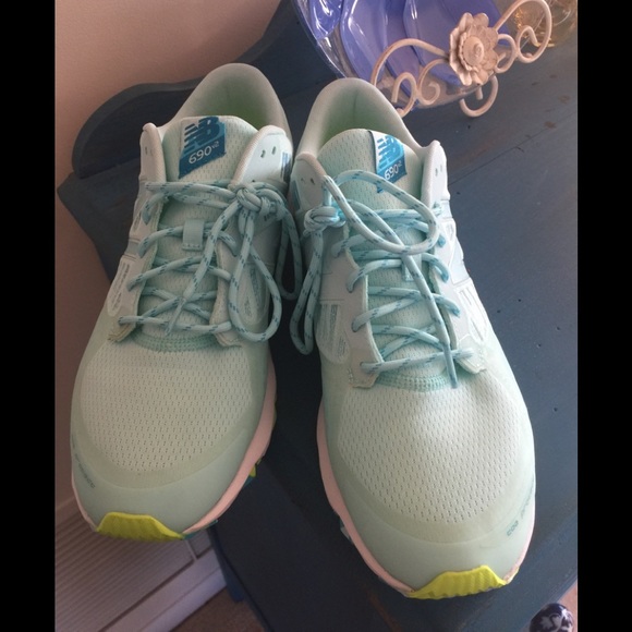 new balance speed ride all terrain